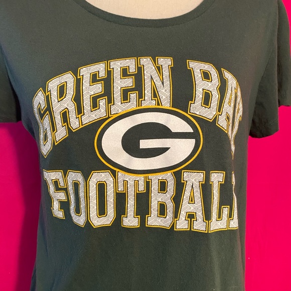 🏈Green Bay Football “Majestic Fan Fashion” Top XL - Picture 2 of 5